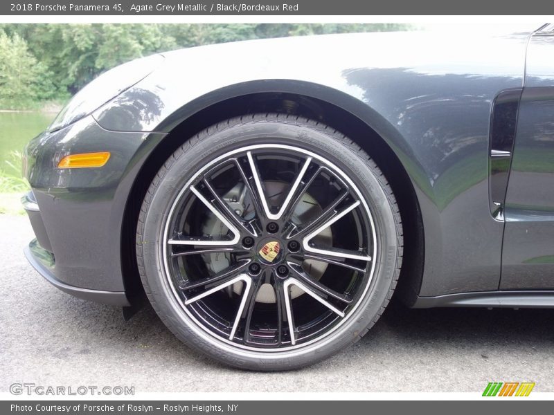 Agate Grey Metallic / Black/Bordeaux Red 2018 Porsche Panamera 4S
