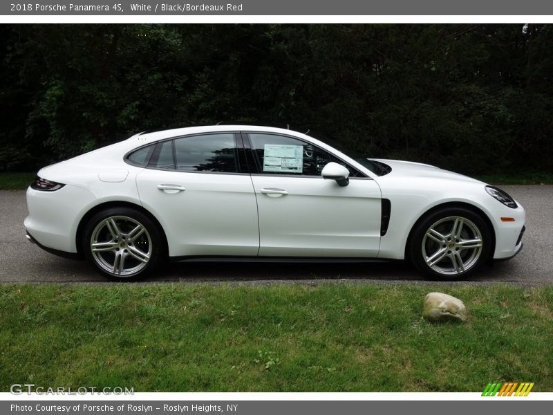 White / Black/Bordeaux Red 2018 Porsche Panamera 4S
