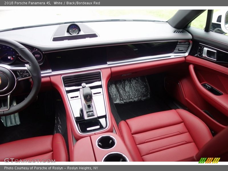 White / Black/Bordeaux Red 2018 Porsche Panamera 4S