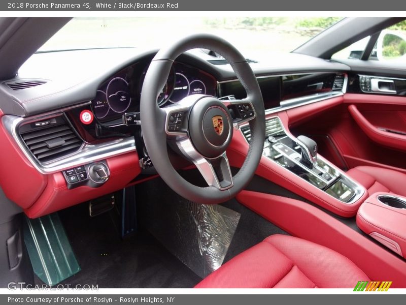 White / Black/Bordeaux Red 2018 Porsche Panamera 4S