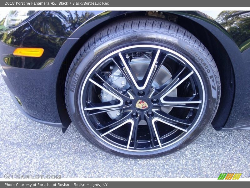Black / Black/Bordeaux Red 2018 Porsche Panamera 4S