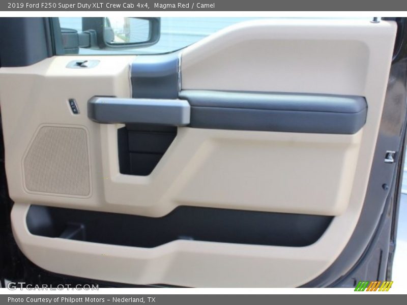 Magma Red / Camel 2019 Ford F250 Super Duty XLT Crew Cab 4x4