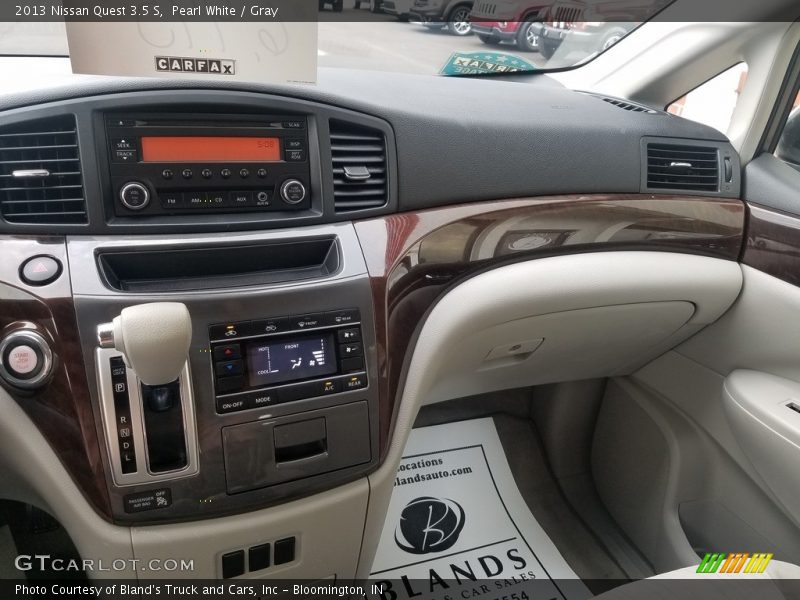 Pearl White / Gray 2013 Nissan Quest 3.5 S