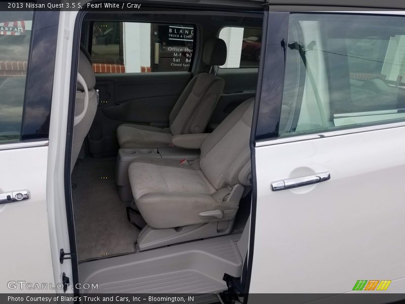 Pearl White / Gray 2013 Nissan Quest 3.5 S