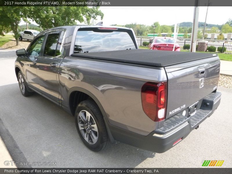 Modern Steel Metallic / Black 2017 Honda Ridgeline RTL AWD