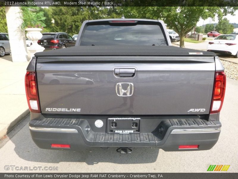 Modern Steel Metallic / Black 2017 Honda Ridgeline RTL AWD