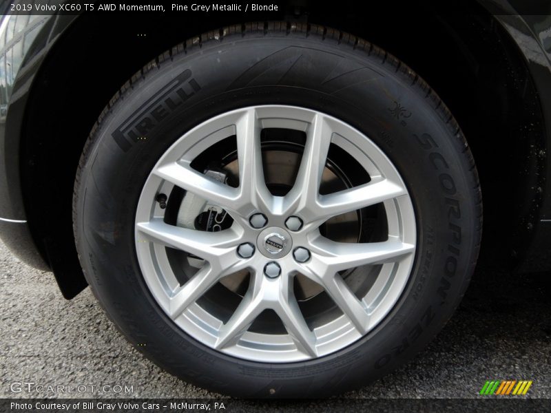  2019 XC60 T5 AWD Momentum Wheel