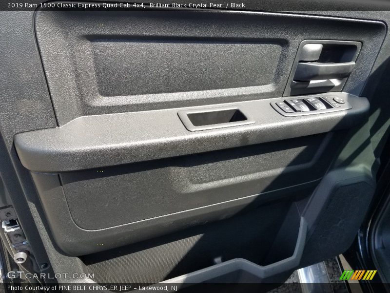 Brilliant Black Crystal Pearl / Black 2019 Ram 1500 Classic Express Quad Cab 4x4