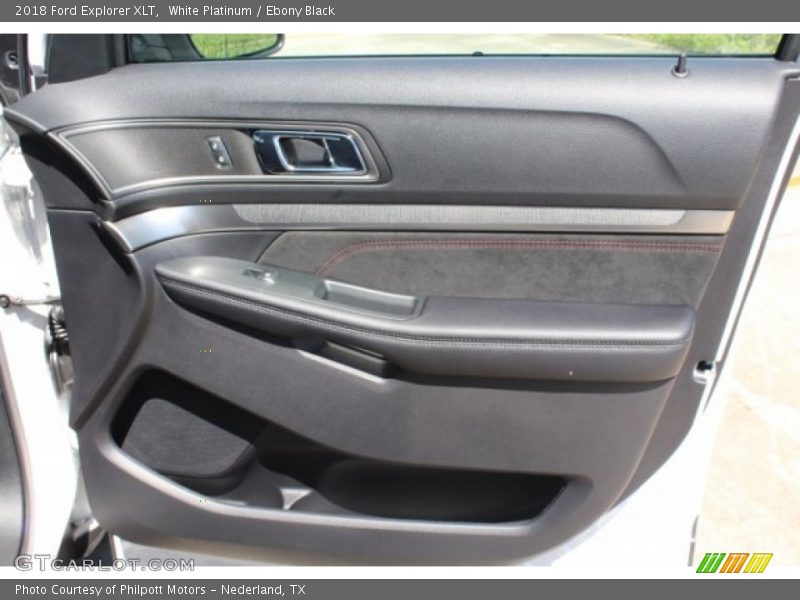 White Platinum / Ebony Black 2018 Ford Explorer XLT