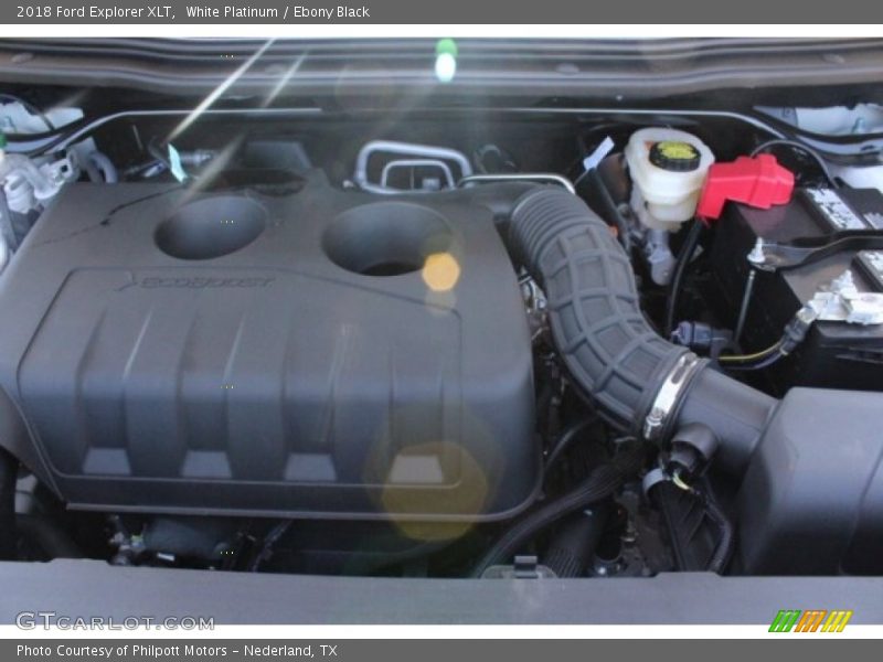 White Platinum / Ebony Black 2018 Ford Explorer XLT