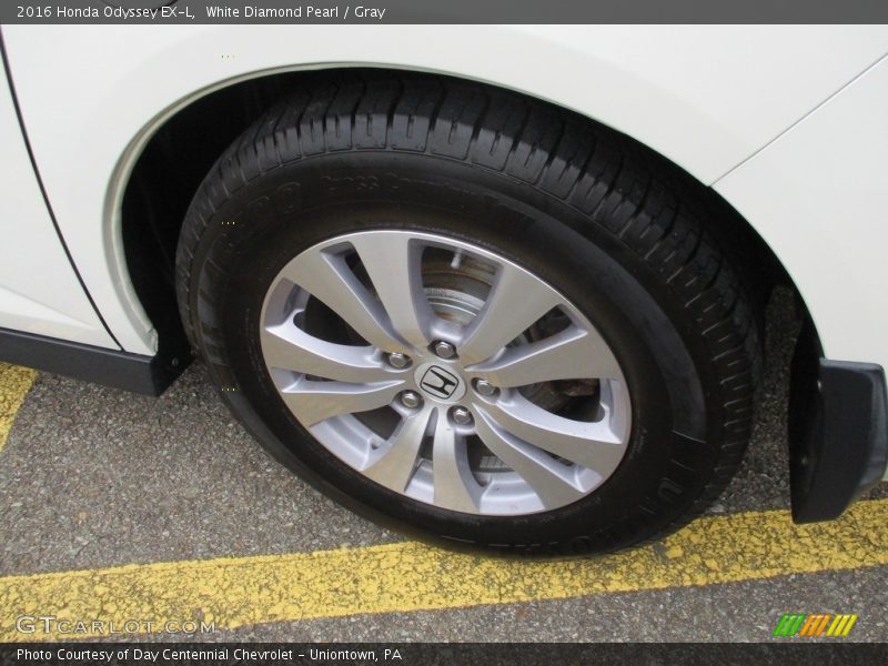 White Diamond Pearl / Gray 2016 Honda Odyssey EX-L