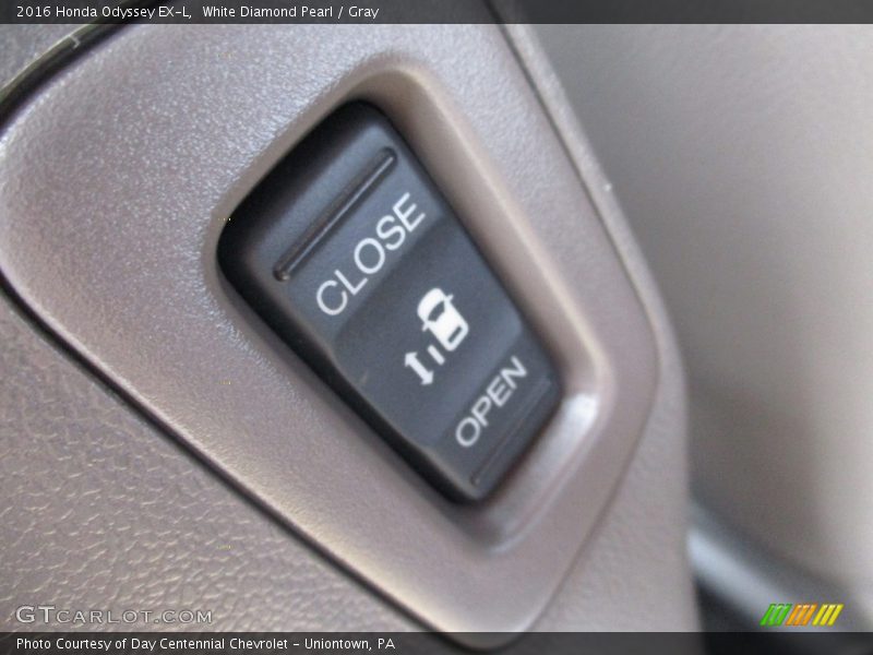 White Diamond Pearl / Gray 2016 Honda Odyssey EX-L