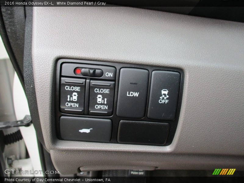 White Diamond Pearl / Gray 2016 Honda Odyssey EX-L
