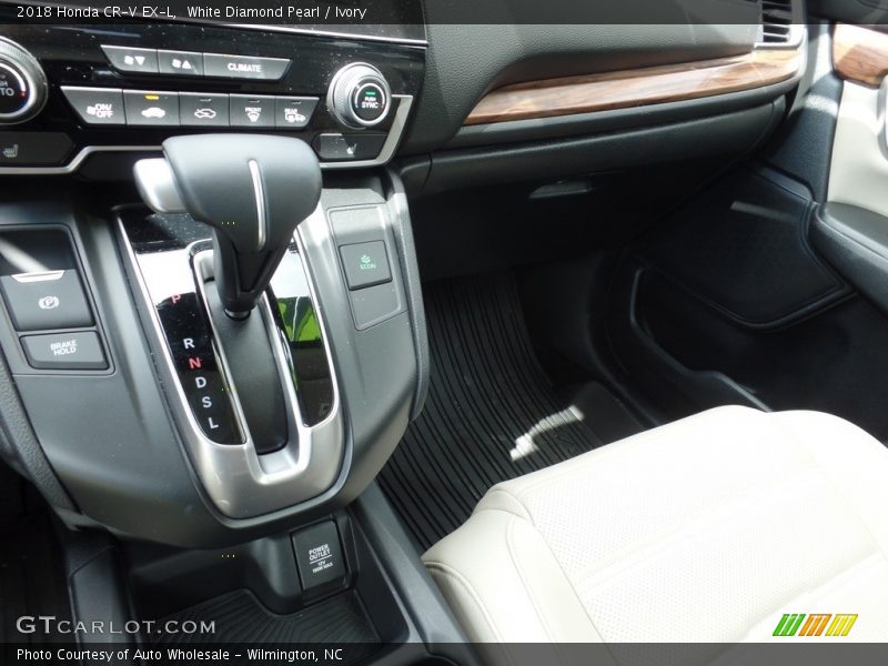 White Diamond Pearl / Ivory 2018 Honda CR-V EX-L