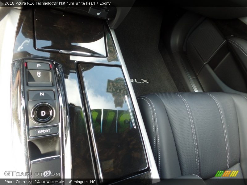 Platinum White Pearl / Ebony 2018 Acura RLX Technology