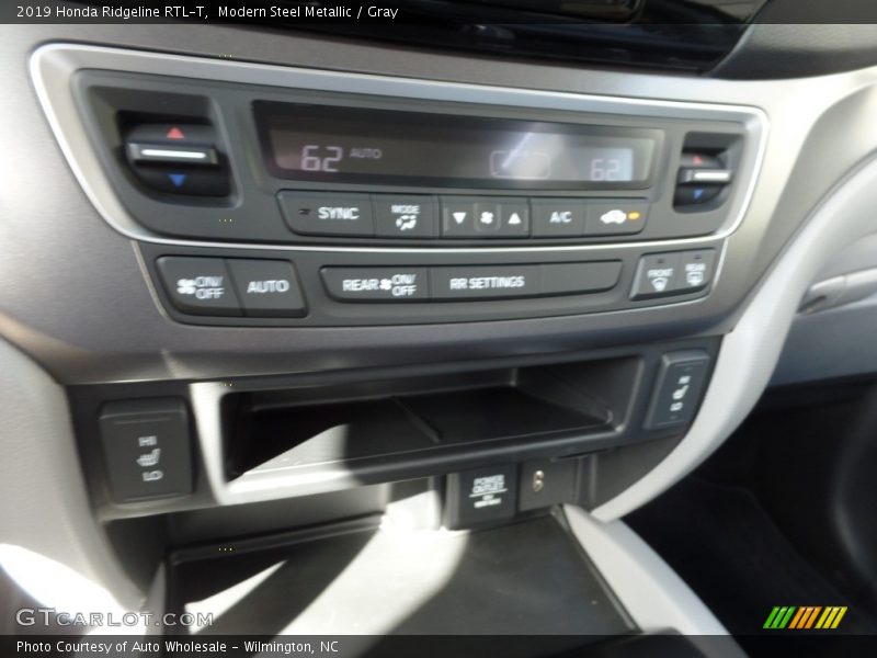 Modern Steel Metallic / Gray 2019 Honda Ridgeline RTL-T