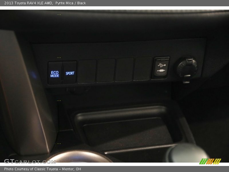Pyrite Mica / Black 2013 Toyota RAV4 XLE AWD