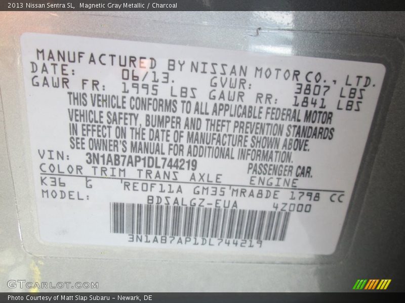 Magnetic Gray Metallic / Charcoal 2013 Nissan Sentra SL