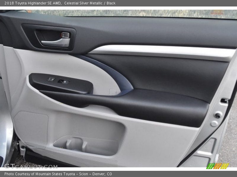 Celestial Silver Metallic / Black 2018 Toyota Highlander SE AWD