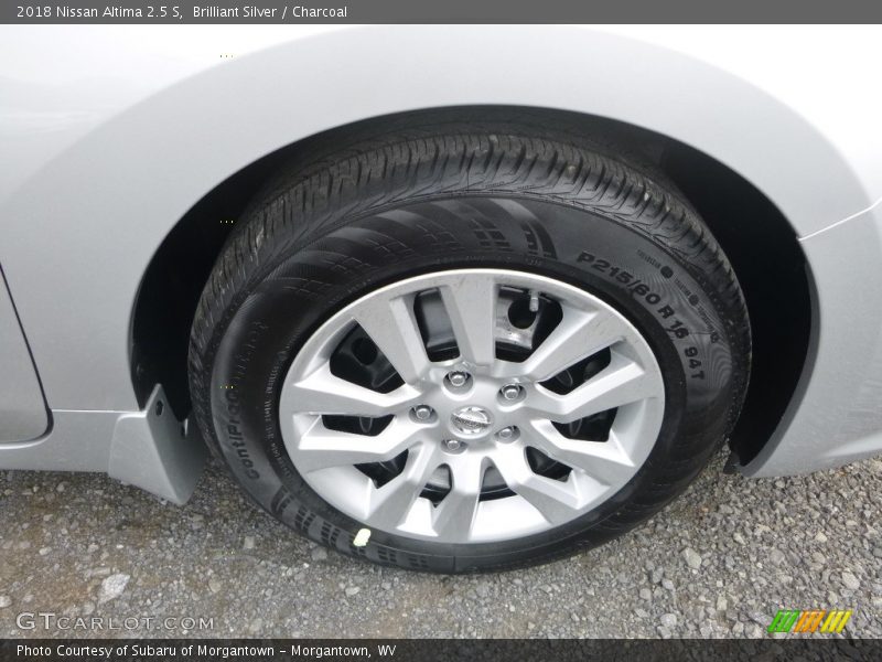Brilliant Silver / Charcoal 2018 Nissan Altima 2.5 S