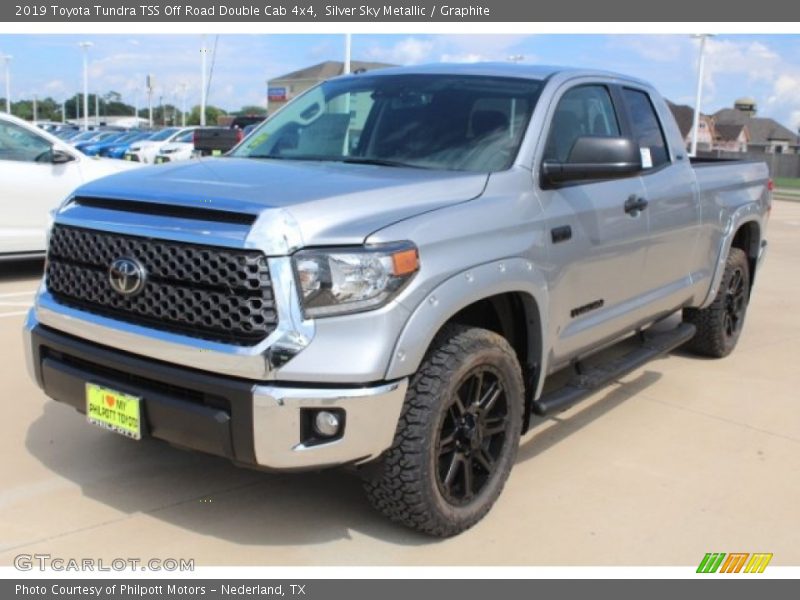 Front 3/4 View of 2019 Tundra TSS Off Road Double Cab 4x4