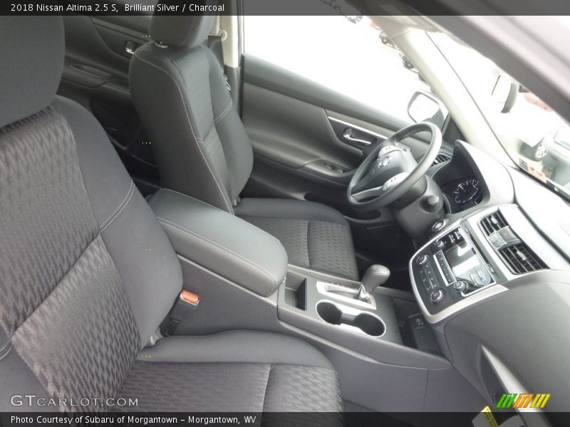 Brilliant Silver / Charcoal 2018 Nissan Altima 2.5 S