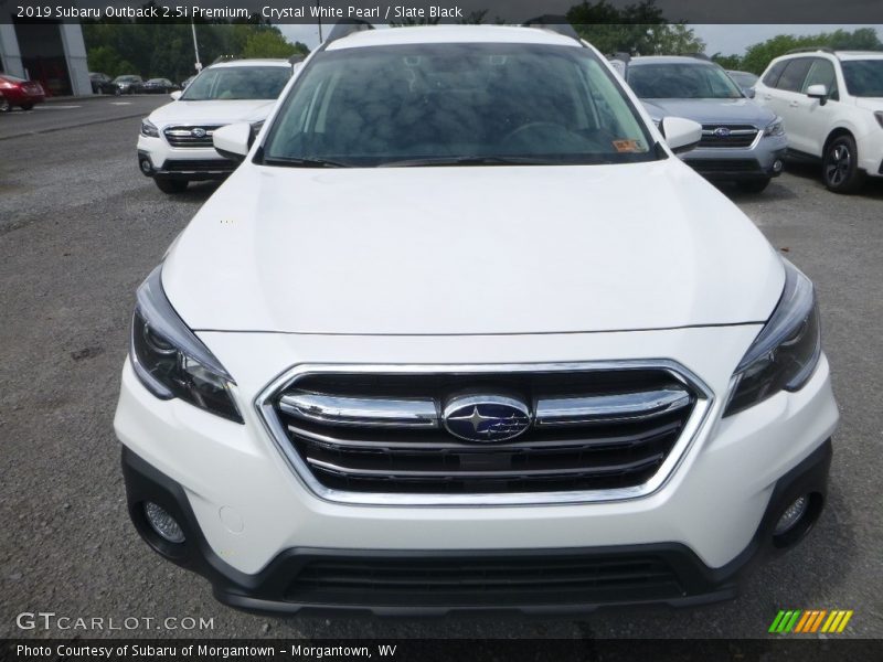 Crystal White Pearl / Slate Black 2019 Subaru Outback 2.5i Premium