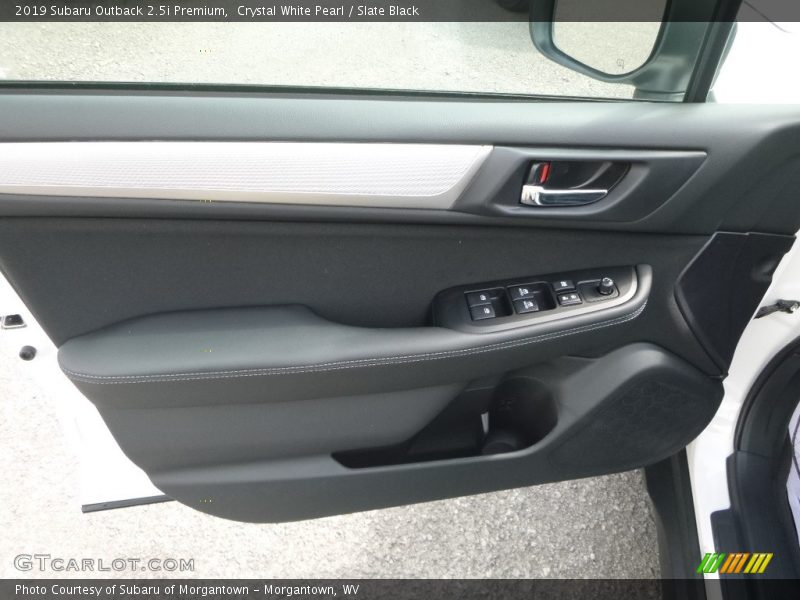 Crystal White Pearl / Slate Black 2019 Subaru Outback 2.5i Premium