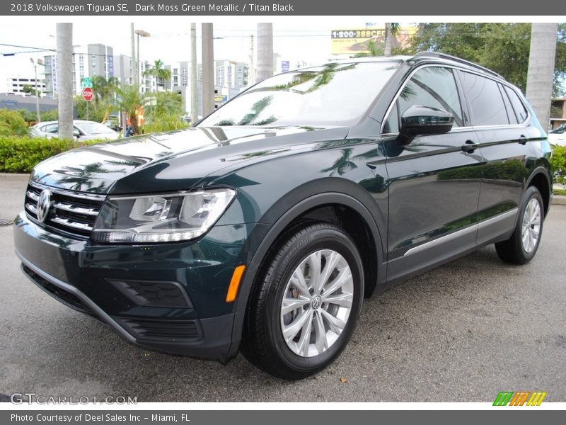 Front 3/4 View of 2018 Tiguan SE