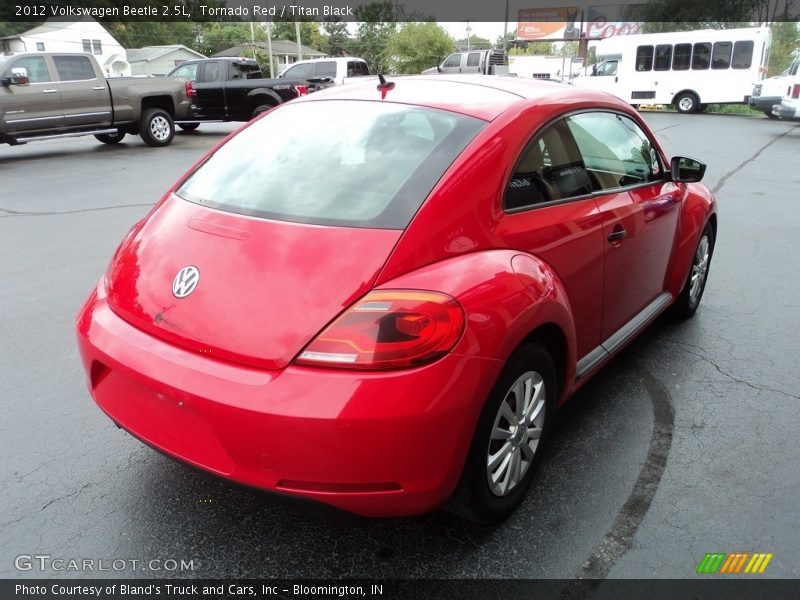 Tornado Red / Titan Black 2012 Volkswagen Beetle 2.5L