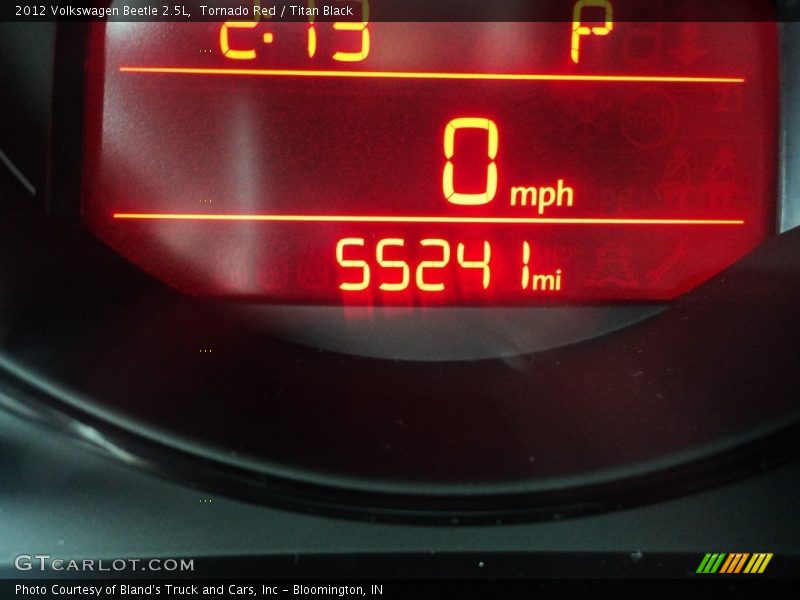 Tornado Red / Titan Black 2012 Volkswagen Beetle 2.5L