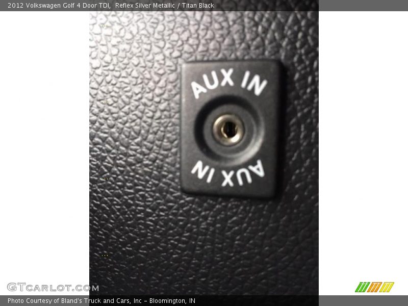Reflex Silver Metallic / Titan Black 2012 Volkswagen Golf 4 Door TDI