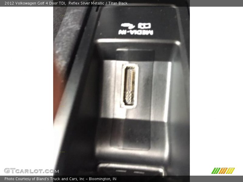 Reflex Silver Metallic / Titan Black 2012 Volkswagen Golf 4 Door TDI