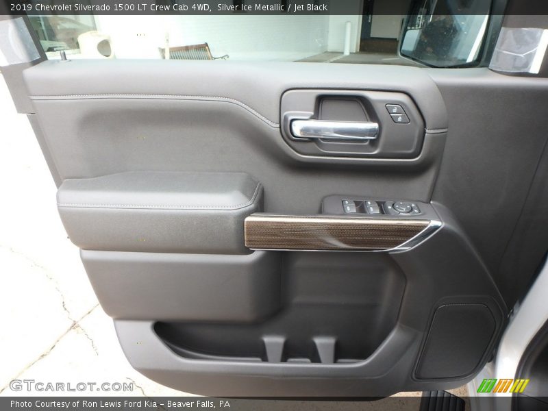 Silver Ice Metallic / Jet Black 2019 Chevrolet Silverado 1500 LT Crew Cab 4WD