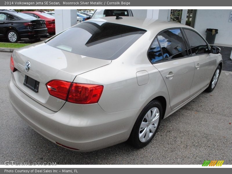 Moonrock Silver Metallic / Cornsilk Beige 2014 Volkswagen Jetta SE Sedan