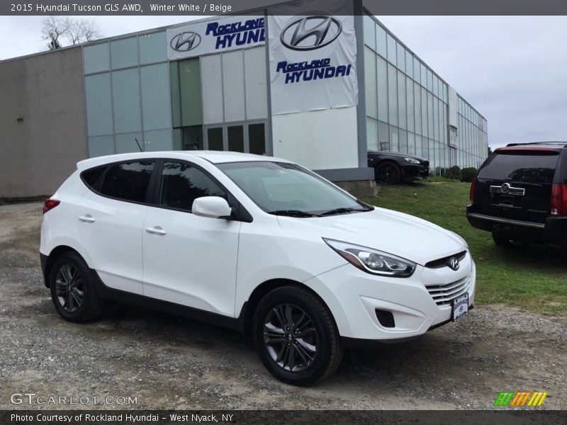 Winter White / Beige 2015 Hyundai Tucson GLS AWD