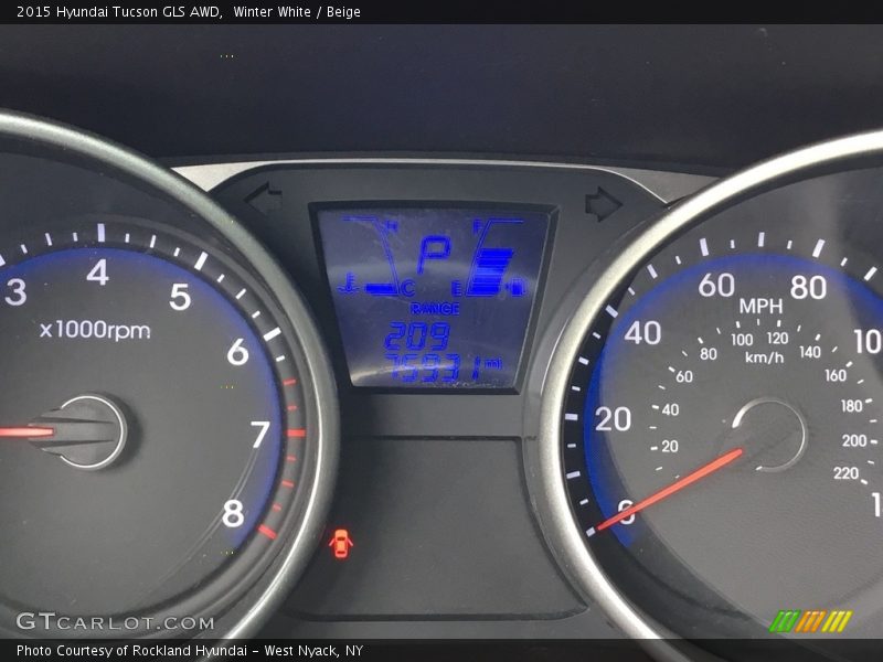 Winter White / Beige 2015 Hyundai Tucson GLS AWD