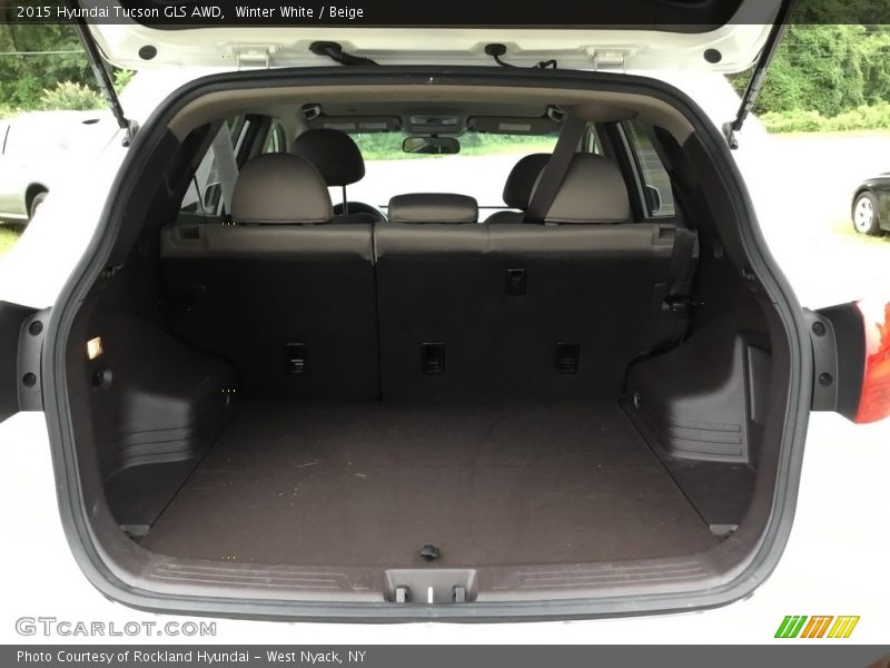 Winter White / Beige 2015 Hyundai Tucson GLS AWD