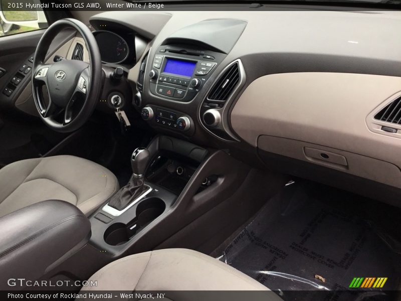 Winter White / Beige 2015 Hyundai Tucson GLS AWD