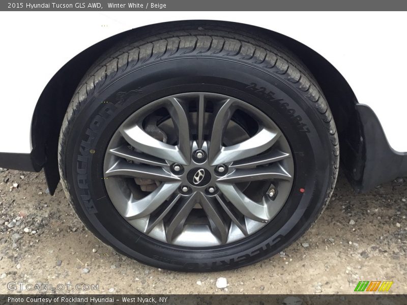 Winter White / Beige 2015 Hyundai Tucson GLS AWD