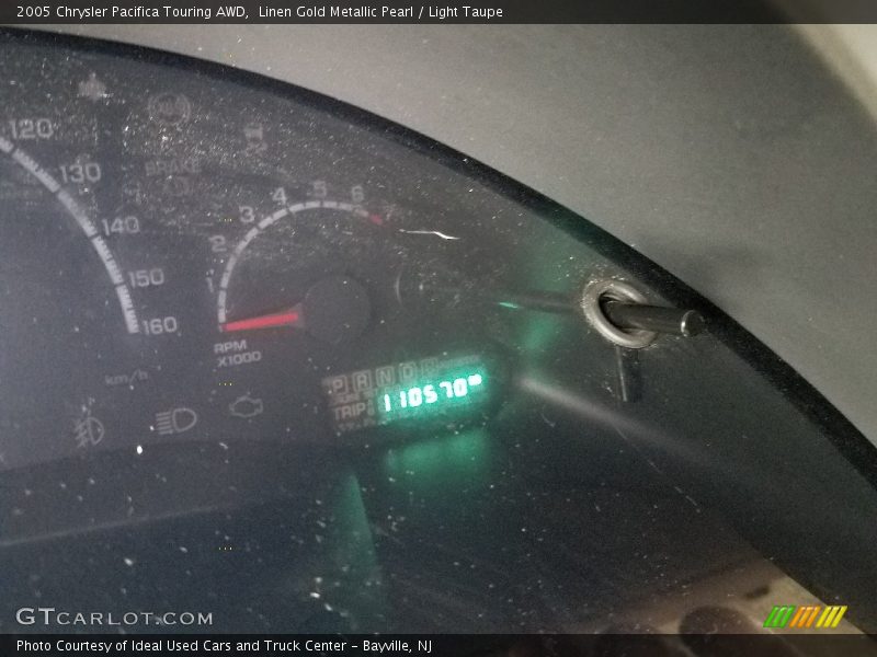 Linen Gold Metallic Pearl / Light Taupe 2005 Chrysler Pacifica Touring AWD