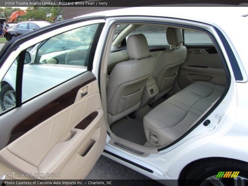 Blizzard White Pearl / Ivory 2009 Toyota Avalon Limited