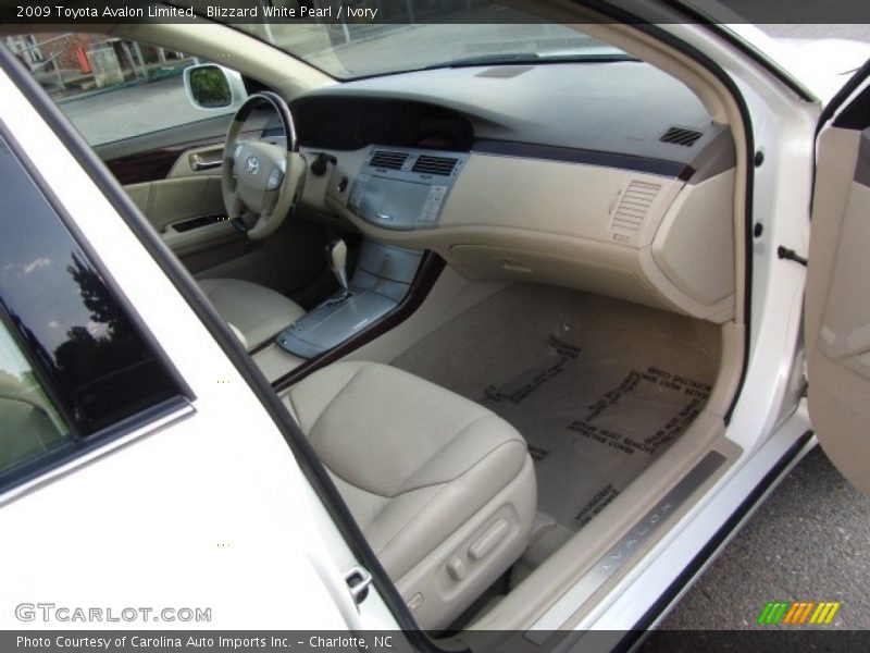 Blizzard White Pearl / Ivory 2009 Toyota Avalon Limited