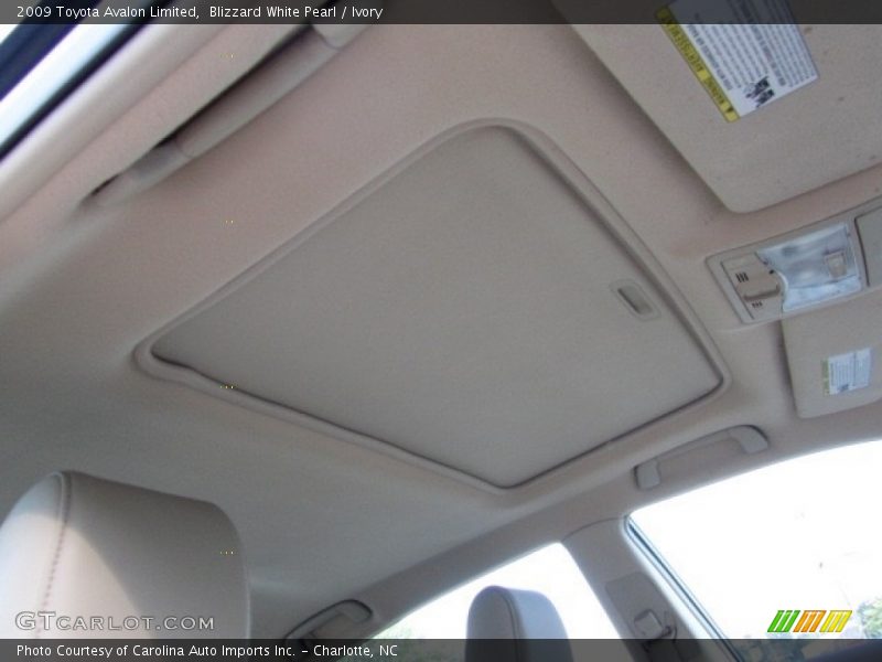 Blizzard White Pearl / Ivory 2009 Toyota Avalon Limited