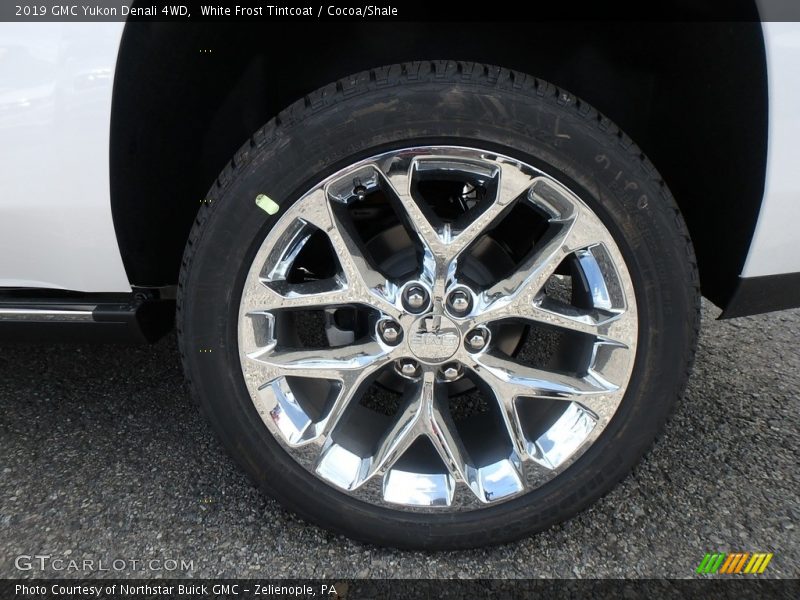 White Frost Tintcoat / Cocoa/Shale 2019 GMC Yukon Denali 4WD