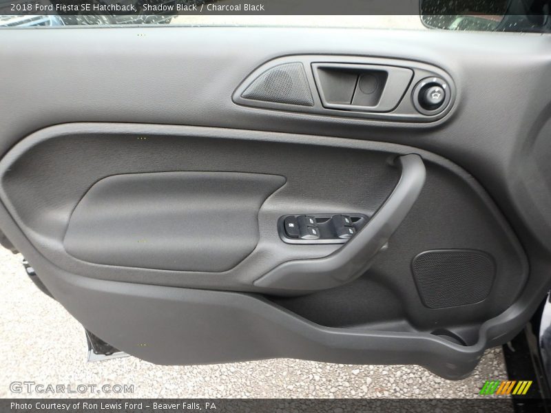 Shadow Black / Charcoal Black 2018 Ford Fiesta SE Hatchback