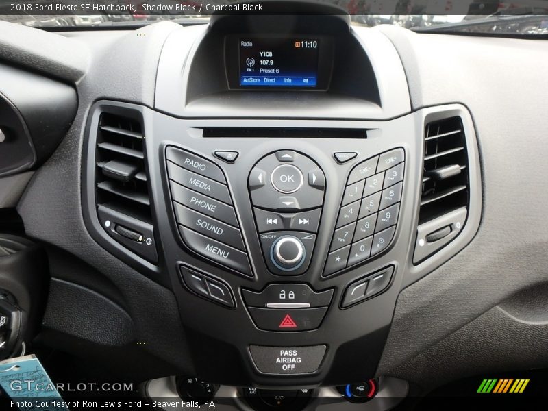 Shadow Black / Charcoal Black 2018 Ford Fiesta SE Hatchback