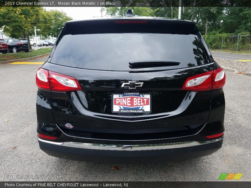 Mosaic Black Metallic / Jet Black 2019 Chevrolet Equinox LT