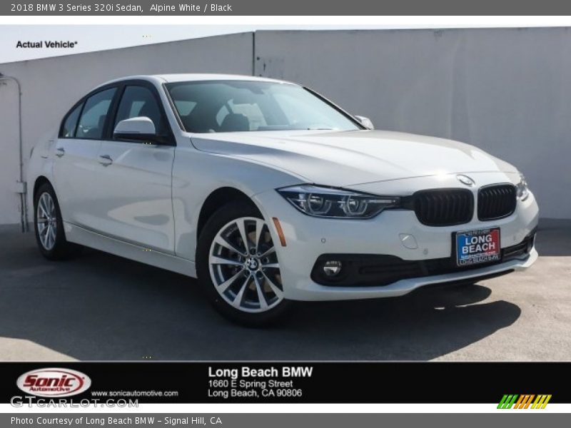 Alpine White / Black 2018 BMW 3 Series 320i Sedan