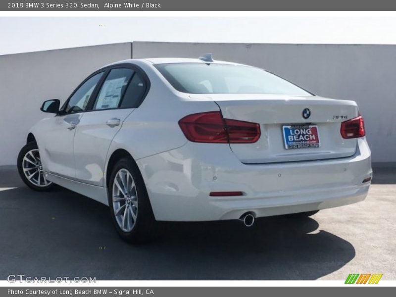 Alpine White / Black 2018 BMW 3 Series 320i Sedan